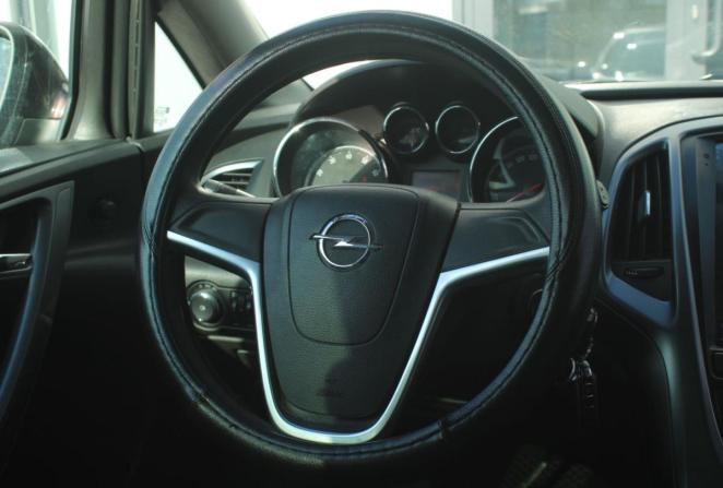 Opel Astra H Рестайлинг с пробегом 2013 года, цена 795 000 рублей, 128208 км, хэтчбек, Автокод Объявления