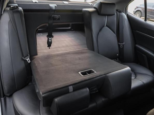 Toyota Camry VIII (XV70) Рестайлинг с пробегом 2021 года, цена 3 443 000 рублей, 63250 км, седан, Автокод Объявления