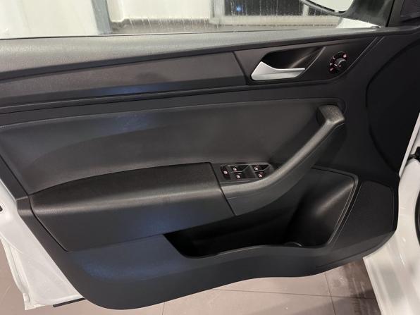 Volkswagen Polo VI с пробегом 2022 года, цена 1 465 000 рублей, 106157 км, лифтбек, Автокод Объявления