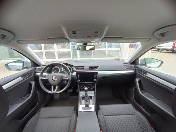 Skoda Superb III Рестайлинг с пробегом 2020 года, цена 2 500 000 рублей, 63800 км, лифтбек, Автокод Объявления