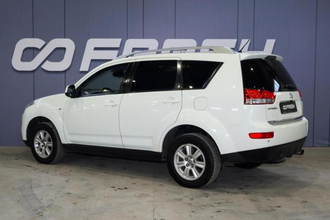 Citroen C-Crosser с пробегом 2010 года, цена 984 000 рублей, 333178 км, внедорожник, Автокод Объявления