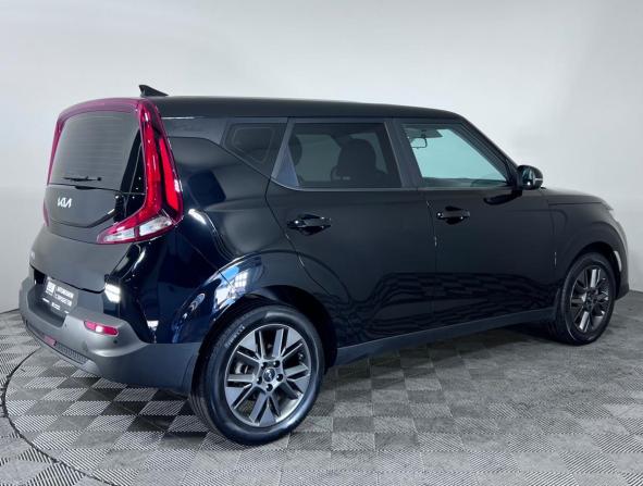 Kia Soul III с пробегом 2022 года, цена 1 995 000 рублей, 54359 км, хэтчбек, Автокод Объявления