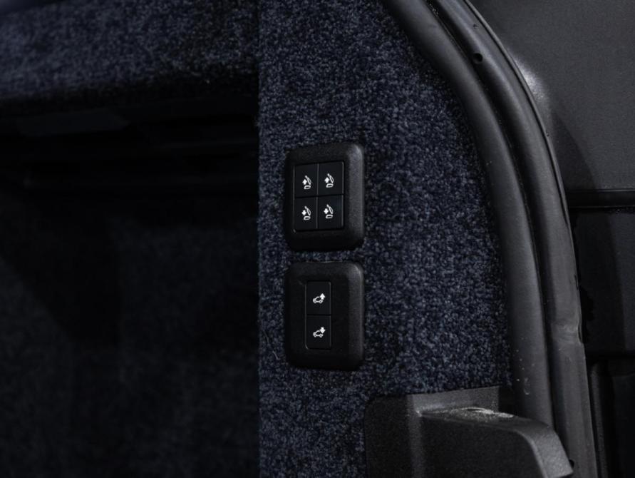 Land Rover Range Rover IV Рестайлинг Санкт-Петербург  - изображение 39