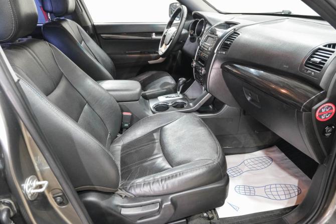 Kia Sorento II с пробегом 2011 года, цена 1 669 000 рублей, 144000 км, внедорожник, Автокод Объявления