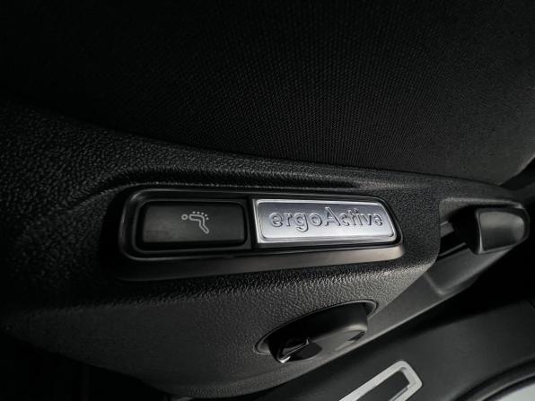 Volkswagen Tiguan II с пробегом 2017 года, цена 2 450 000 рублей, 165460 км, внедорожник, Автокод Объявления