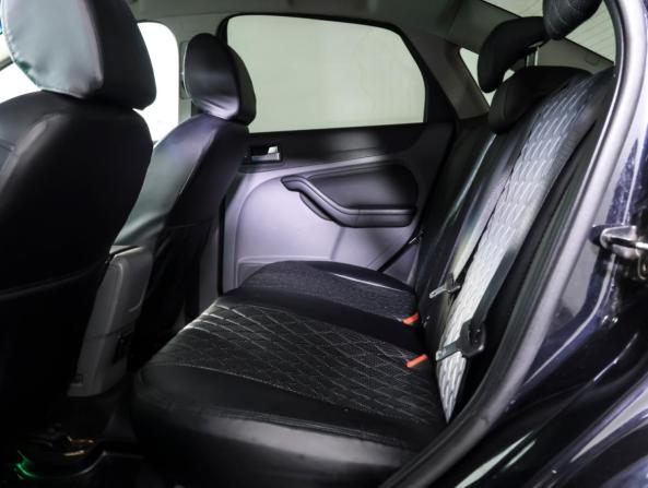 Ford Focus II Рестайлинг с пробегом 2008 года, цена 545 000 рублей, 170975 км, седан, Автокод Объявления