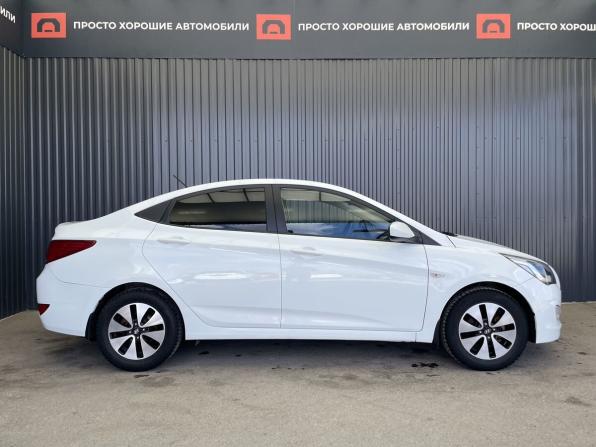 Hyundai Solaris I Рестайлинг с пробегом 2015 года, цена 957 000 рублей, 116290 км, седан, Автокод Объявления