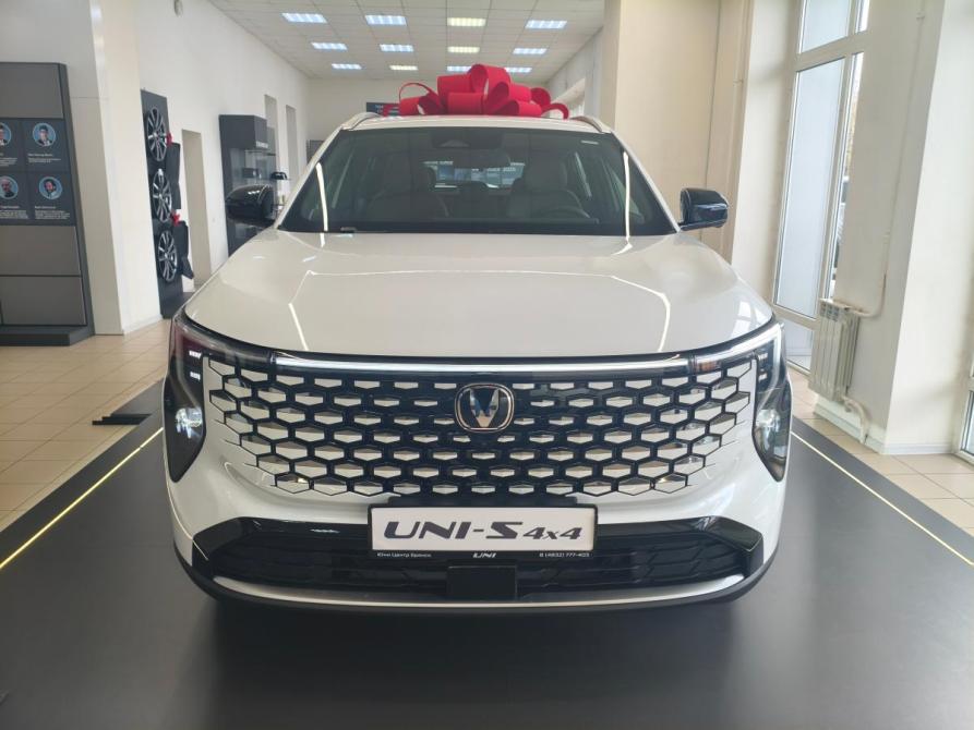 Changan UNI-S I Рестайлинг Брянск  - изображение 5