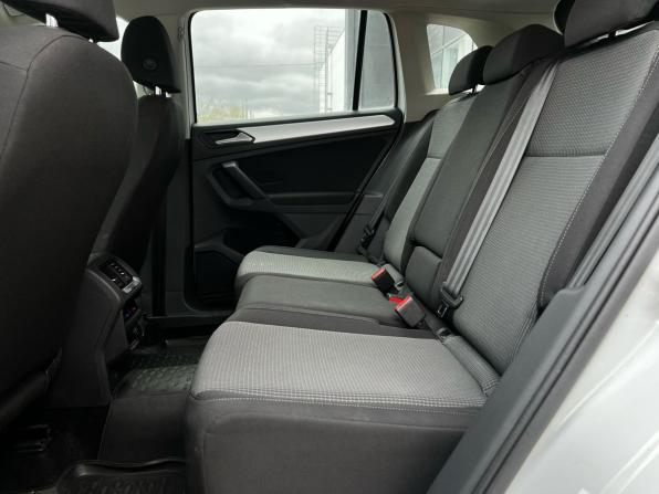Volkswagen Tiguan II Рестайлинг с пробегом 2021 года, цена 1 899 000 рублей, 149728 км, внедорожник, Автокод Объявления