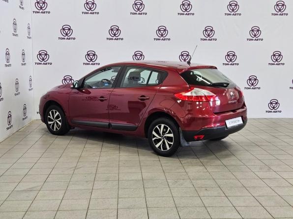 Renault Megane III Рестайлинг с пробегом 2014 года, цена 845 000 рублей, 134238 км, хэтчбек, Автокод Объявления