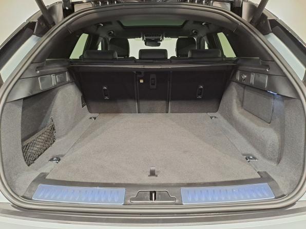 Land Rover Range Rover Velar I Рестайлинг с пробегом 2025 года, цена 8 850 000 рублей, 11226 км, внедорожник, Автокод Объявления