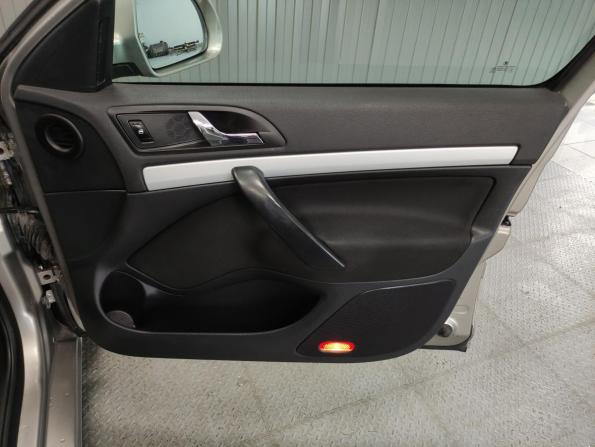 Skoda Octavia II (A5) Рестайлинг с пробегом 2011 года, цена 880 000 рублей, 161381 км, лифтбек, Автокод Объявления