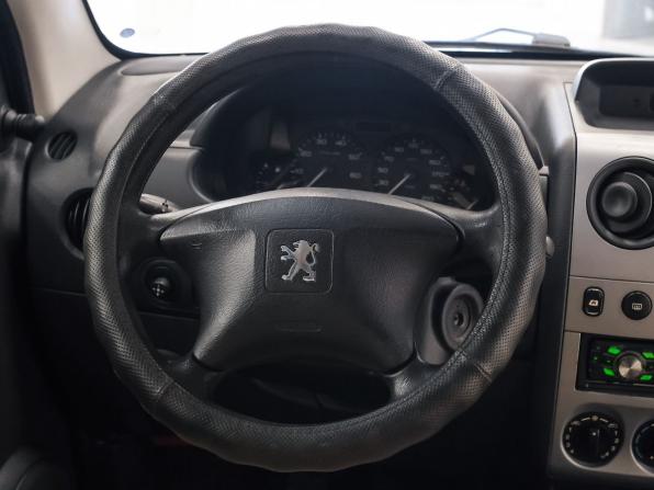 Peugeot Partner I Рестайлинг с пробегом 2011 года, цена 332 000 рублей, 199114 км, компактвэн, Автокод Объявления