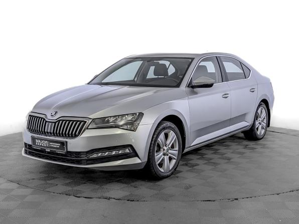 Skoda Superb III Рестайлинг с пробегом 2021 года, цена 2 440 000 рублей, 133030 км, лифтбек, Автокод Объявления