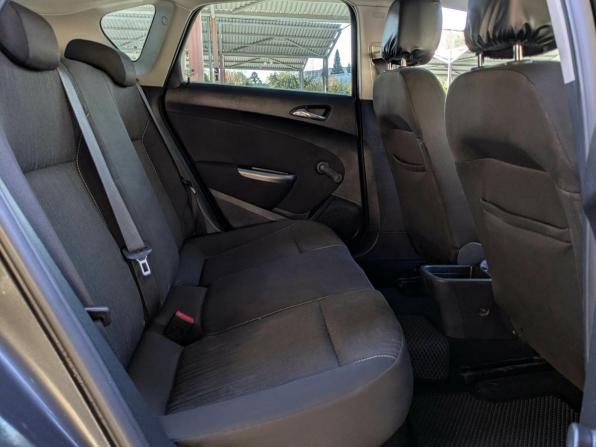 Opel Astra J с пробегом 2011 года, цена 599 900 рублей, 198000 км, хэтчбек, Автокод Объявления