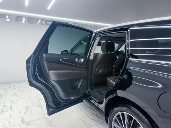Infiniti QX60 I Рестайлинг с пробегом 2018 года, цена 2 550 000 рублей, 115944 км, внедорожник, Автокод Объявления