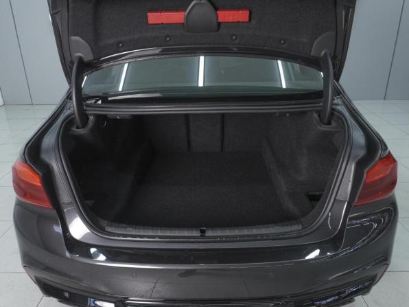 BMW 5 серии VII (G30/G31/G38) с пробегом 2020 года, цена 5 359 000 рублей, 96402 км, седан, Автокод Объявления