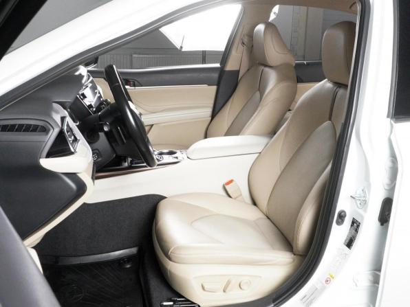 Toyota Camry VIII (XV70) с пробегом 2018 года, цена 2 797 000 рублей, 177622 км, седан, Автокод Объявления