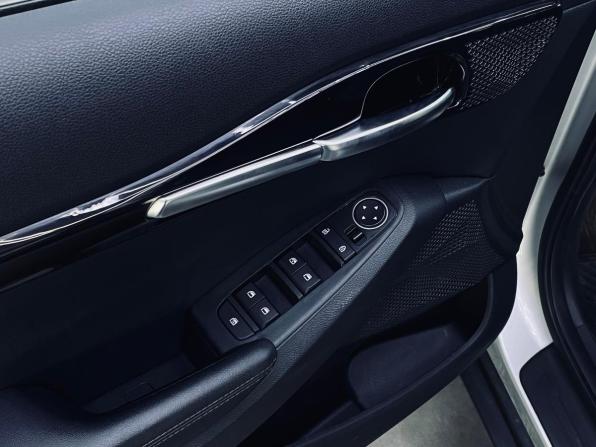 Kia Seltos I с пробегом 2021 года, цена 2 105 000 рублей, 70223 км, внедорожник, Автокод Объявления