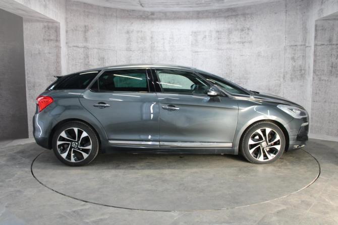 Citroen DS5 с пробегом 2014 года, цена 855 000 рублей, 99439 км, хэтчбек, Автокод Объявления