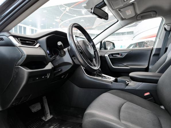 Toyota RAV4 V (XA50) с пробегом 2021 года, цена 4 450 000 рублей, 69167 км, внедорожник, Автокод Объявления