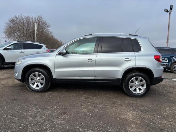 Volkswagen Tiguan I с пробегом 2010 года, цена 1 035 000 рублей, 235583 км, внедорожник, Автокод Объявления