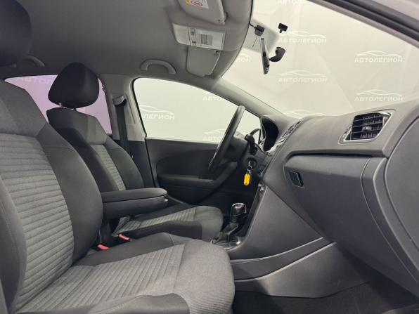 Volkswagen Polo V с пробегом 2013 года, цена 930 000 рублей, 116845 км, хэтчбек, Автокод Объявления