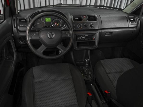 Skoda Fabia II Рестайлинг с пробегом 2013 года, цена 774 000 рублей, 114285 км, хэтчбек, Автокод Объявления