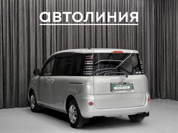 Toyota Sienta I с пробегом 2005 года, цена 515 000 рублей, 287000 км, минивэн, Автокод Объявления