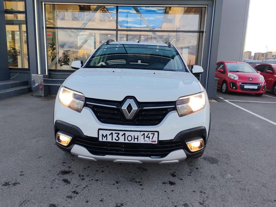 Renault Logan II Рестайлинг Санкт-Петербург  - изображение 2
