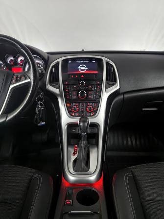Opel Astra J Рестайлинг с пробегом 2014 года, цена 833 000 рублей, 177038 км, хэтчбек, Автокод Объявления