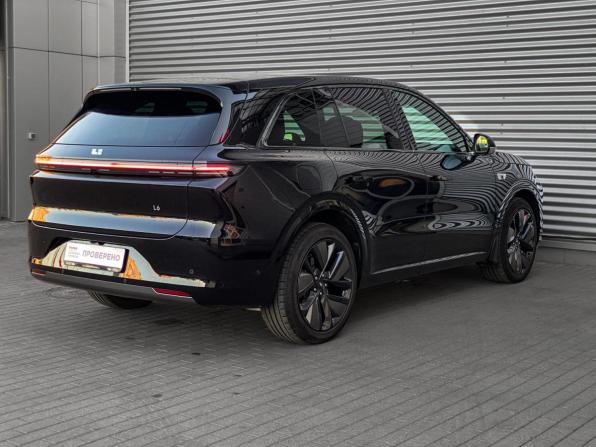 Li Auto (Lixiang) L6 I с пробегом 2024 года, цена 5 580 000 рублей, 43580 км, внедорожник, Автокод Объявления