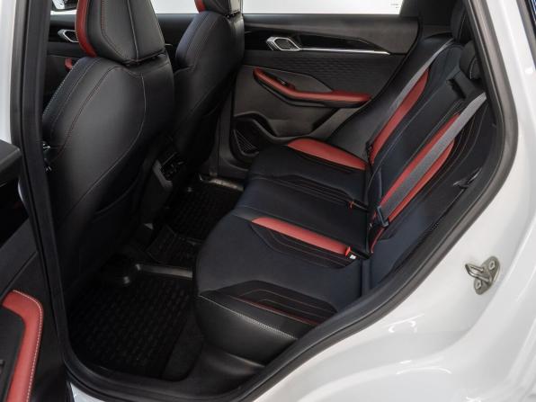 Geely Coolray I Рестайлинг с пробегом 2024 года, цена 2 200 000 рублей, 12823 км, внедорожник, Автокод Объявления