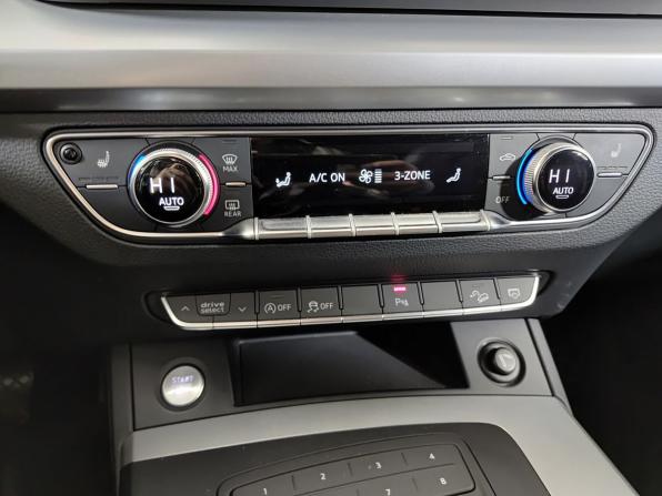 Audi Q5 II (FY) с пробегом 2018 года, цена 3 550 000 рублей, 62800 км, внедорожник, Автокод Объявления