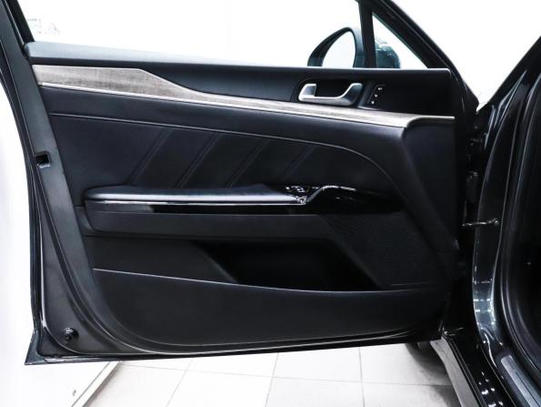 Kia K5 III с пробегом 2020 года, цена 2 650 000 рублей, 80491 км, седан, Автокод Объявления