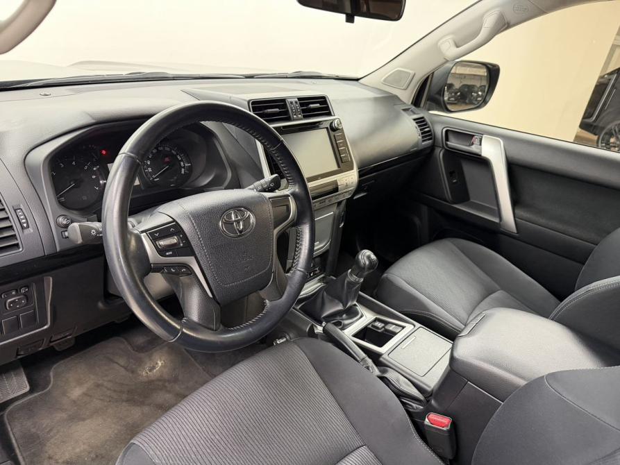 Toyota Land Cruiser Prado 150 Series Рестайлинг 2 Вологда  - изображение 11