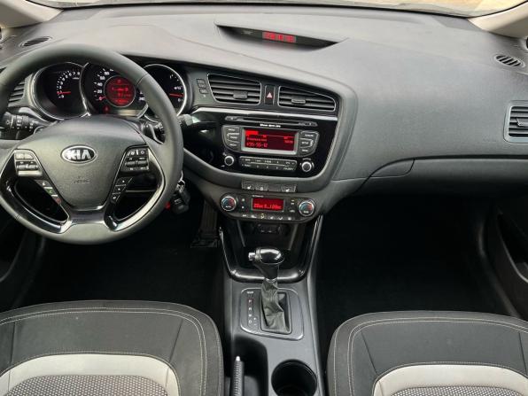 Kia Ceed II с пробегом 2013 года, цена 980 000 рублей, 181597 км, хэтчбек, Автокод Объявления