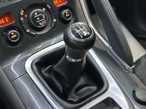 Peugeot 3008 I с пробегом 2013 года, цена 699 000 рублей, 246181 км, внедорожник, Автокод Объявления