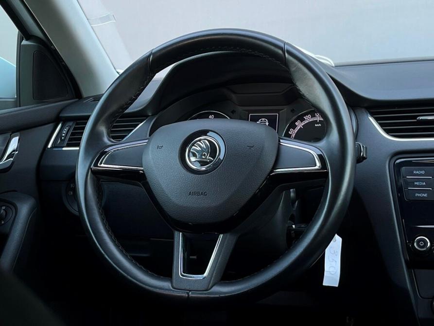 Skoda Octavia III (A7) Рестайлинг Санкт-Петербург  - изображение 19