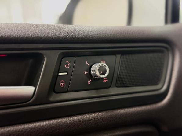 Volkswagen Touareg II с пробегом 2014 года, цена 2 165 000 рублей, 218000 км, внедорожник, Автокод Объявления