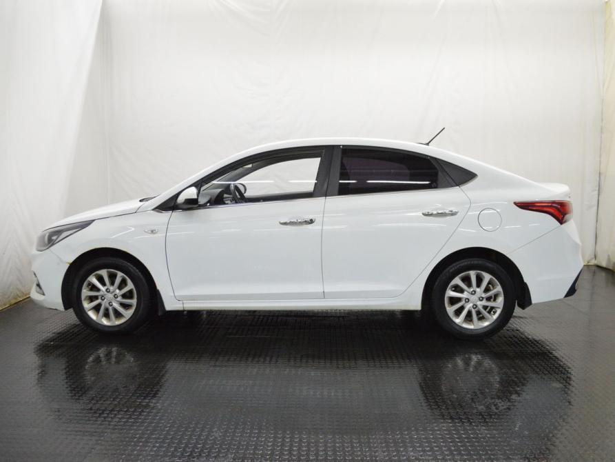Hyundai Solaris II Санкт-Петербург  - изображение 8