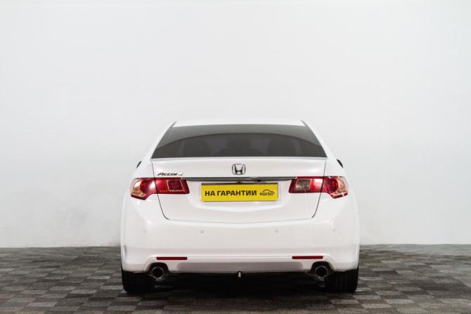 Honda Accord VIII Рестайлинг с пробегом 2011 года, цена 1 289 000 рублей, 250600 км, седан, Автокод Объявления