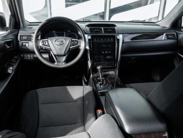 Toyota Camry VII (XV50) Рестайлинг с пробегом 2015 года, цена 1 774 000 рублей, 272815 км, седан, Автокод Объявления