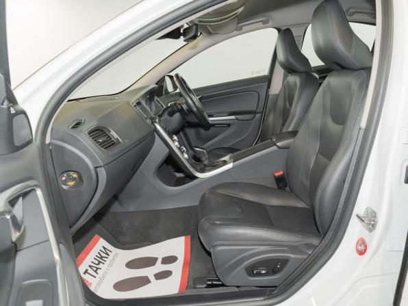 Volvo S60 II Рестайлинг с пробегом 2017 года, цена 1 550 300 рублей, 71420 км, седан, Автокод Объявления