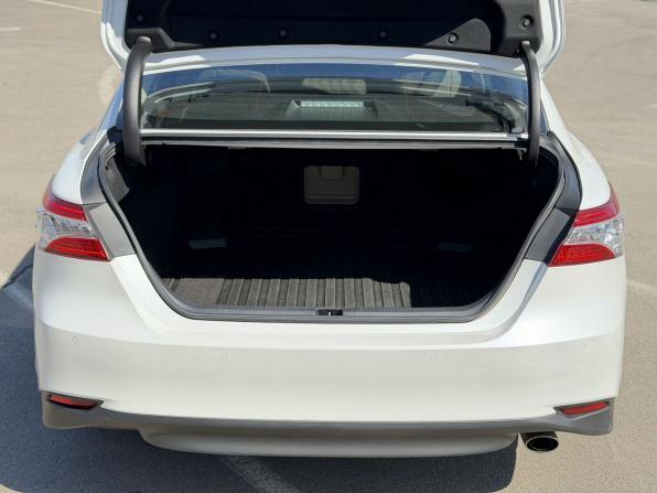 Toyota Camry VIII (XV70) Рестайлинг с пробегом 2021 года, цена 3 350 000 рублей, 74310 км, седан, Автокод Объявления