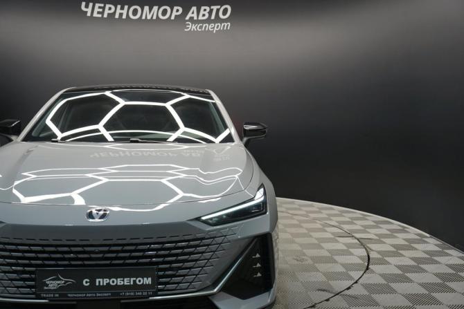 Changan UNI-V I с пробегом 2024 года, цена 2 470 000 рублей, 31000 км, лифтбек, Автокод Объявления