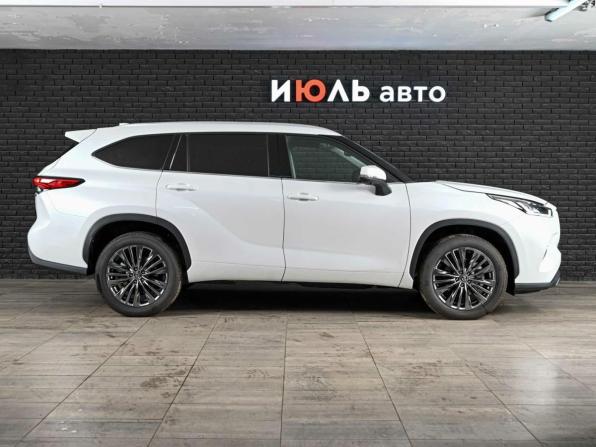 Toyota Highlander IV (XU70) с пробегом 2026 года, цена 5 360 000 рублей, 35 км, внедорожник, Автокод Объявления