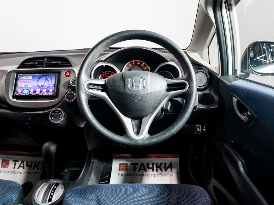 Honda Fit II Чита  - изображение 8