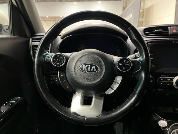 Kia Soul II Рестайлинг с пробегом 2017 года, цена 1 274 000 рублей, 164483 км, хэтчбек, Автокод Объявления