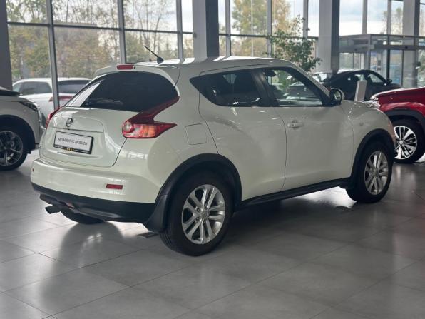 Nissan Juke I с пробегом 2011 года, цена 979 000 рублей, 240000 км, внедорожник, Автокод Объявления